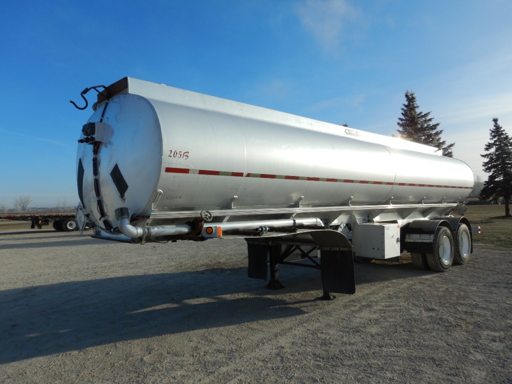 We Are Your Source For Quaity Used Aluminum Water / Fertilizer Tankers