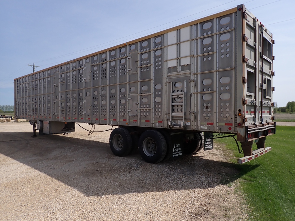 2001 Merritt 53′ Tandem Straight Livestock Trailer (#17) | Little ...