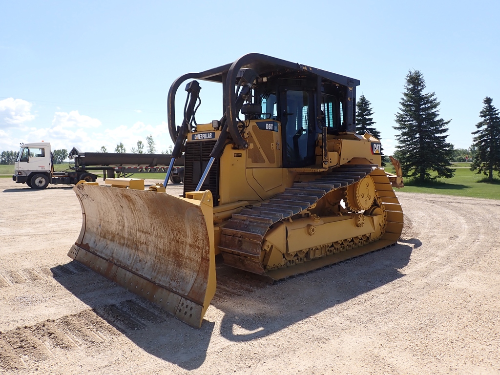 2013-Cat-D6T-LGP-6-Way-Dozer