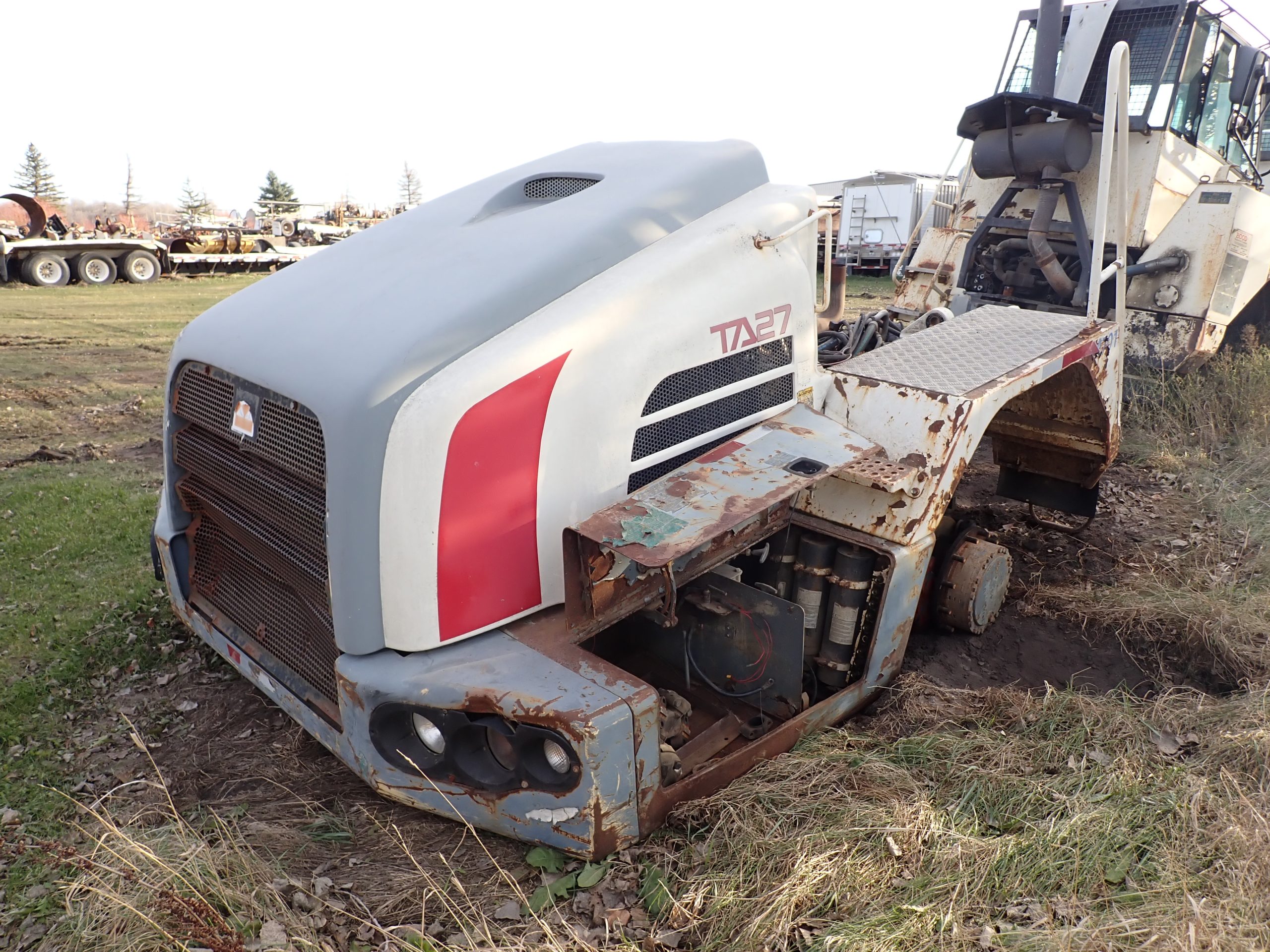 2004-Terex-TA27-Rock-Truck-Cab