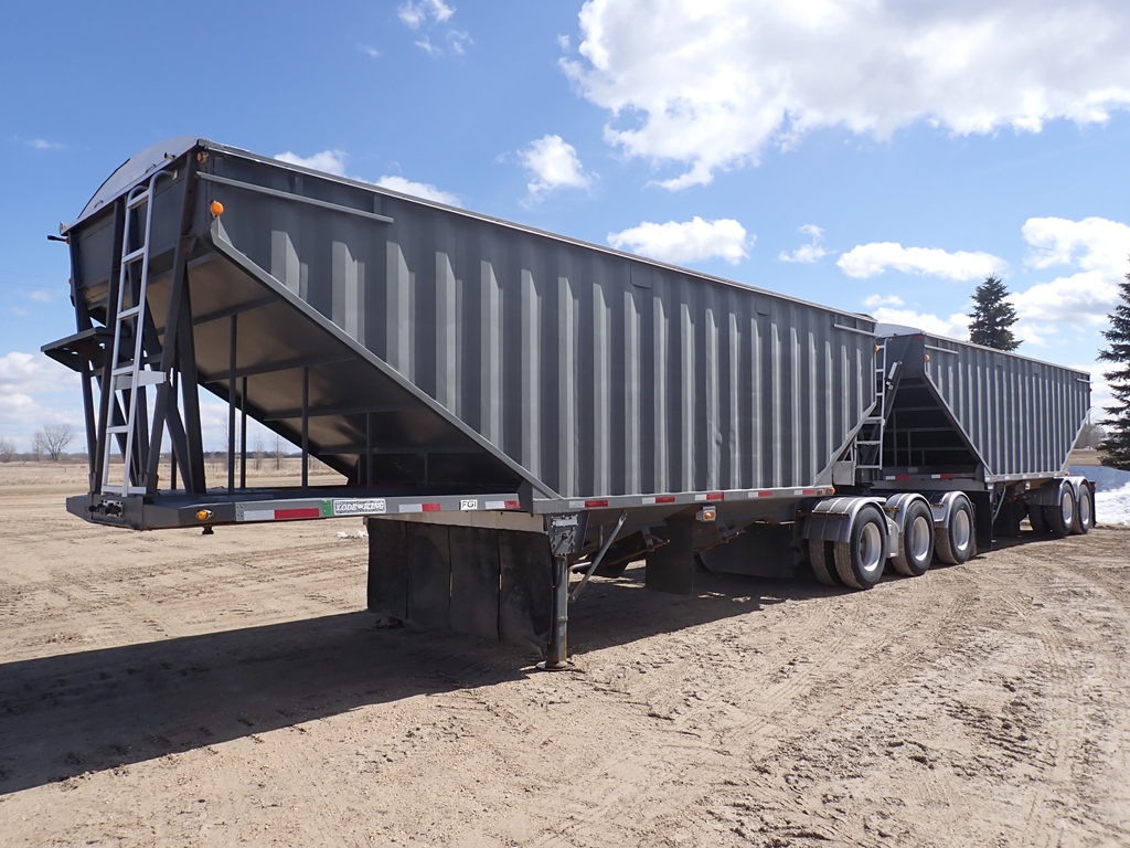 Lode-King-Super-B-Grain-Hopper-Trailers