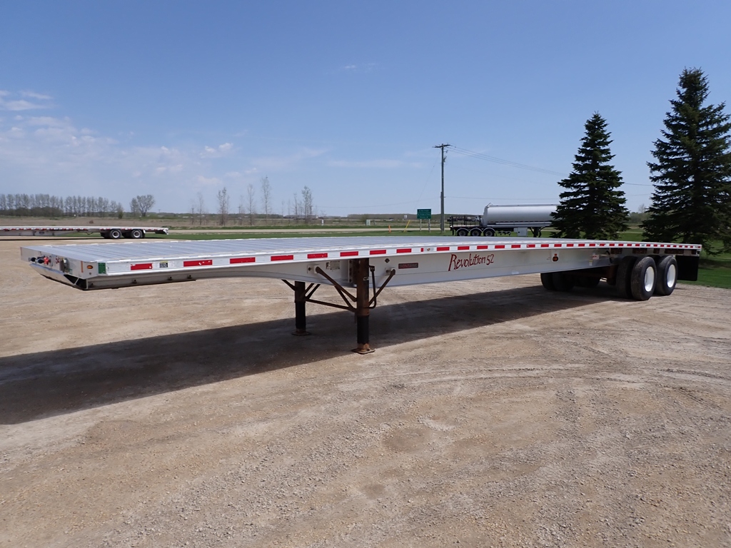 Fontaine-Tandem-Aluminum-Flat-Deck-Trailer-