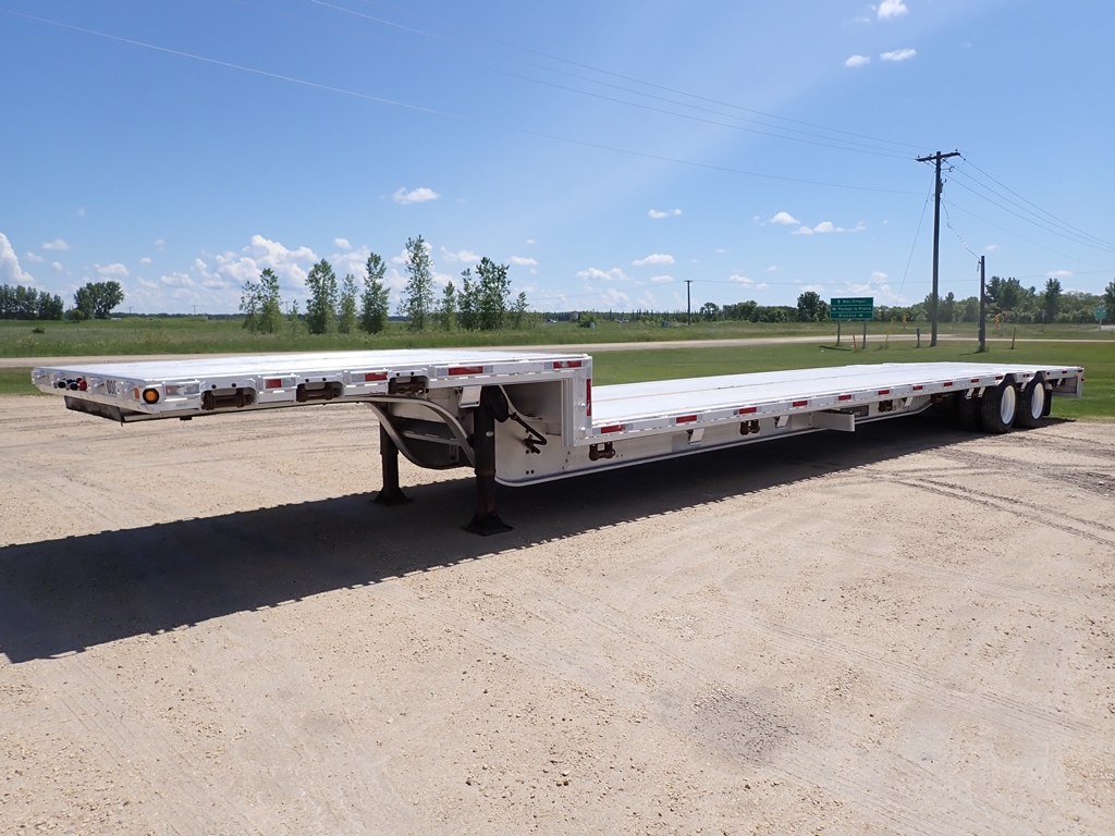 Alutrec-Tandem-Aluminum-Step-Deck-Trailer
