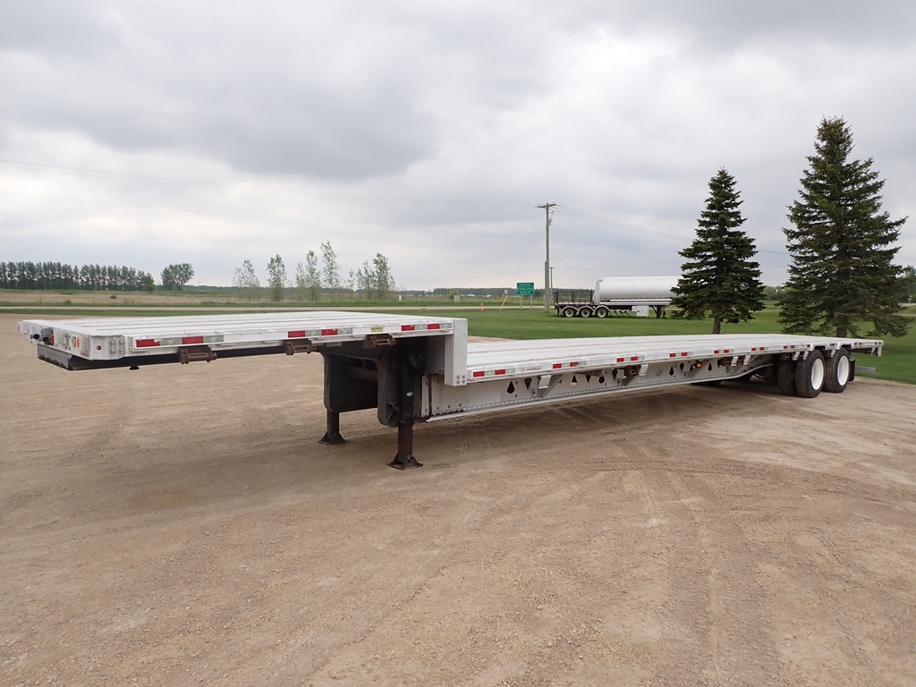 Manac-Tandem-Aluminum-Step-Deck-Trailer