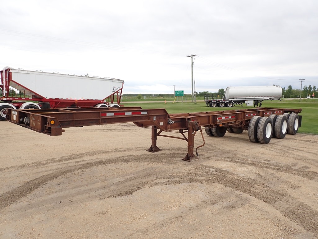 Stoughton-Tridem-42FT-Chassis