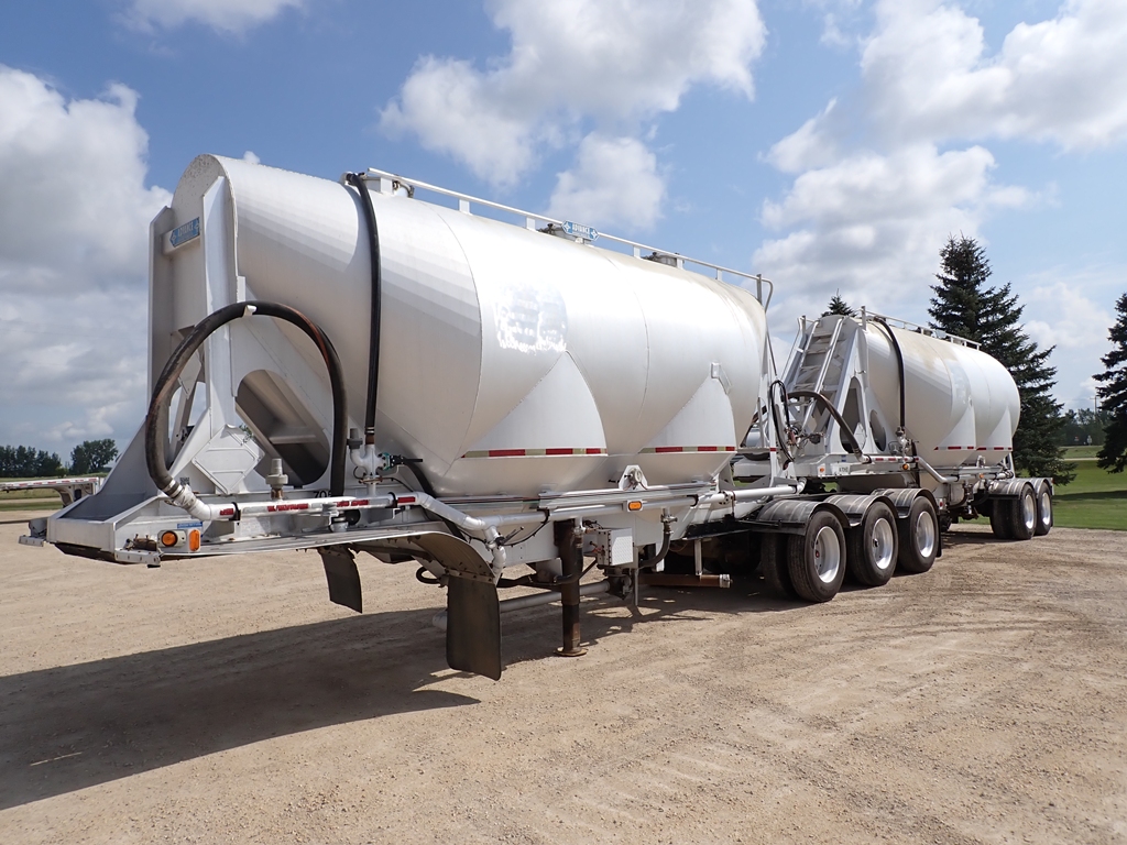 Advance-super-B-Pneumatic-Tanker-Trailers