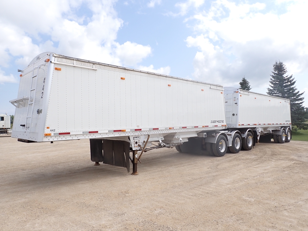 Lode-King-Aluminum-Super-B-Hopper-Trailers-