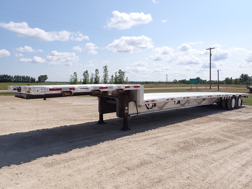 Manac-Tandem-Aluminum-Step-Deck-Trailer