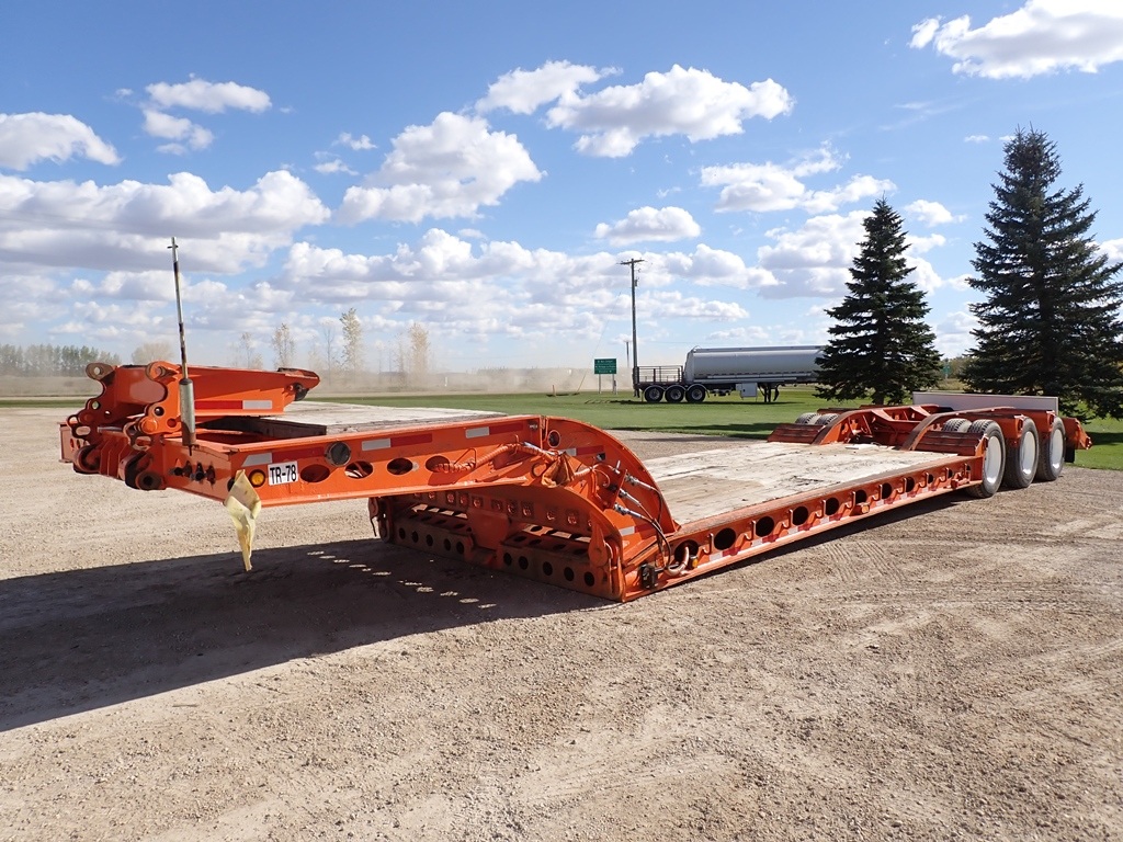 Peerless-Tridem-RGN-Lowbed-Trailer